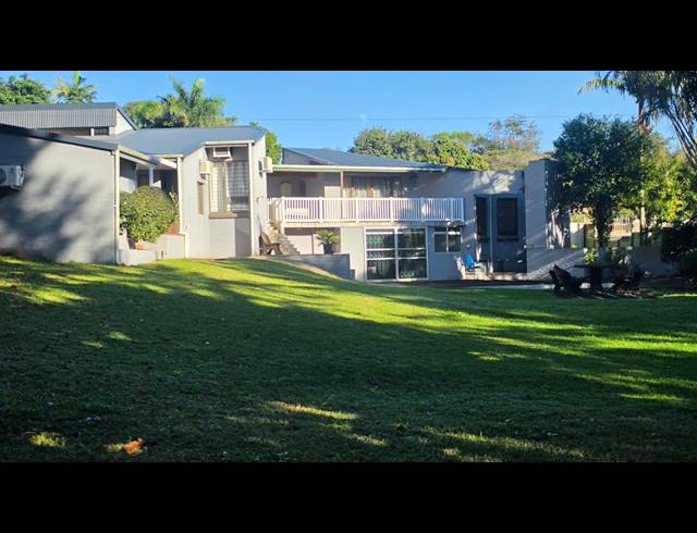 5 BEDROOM HOUSE FOR SALE IN FAIRVIEW